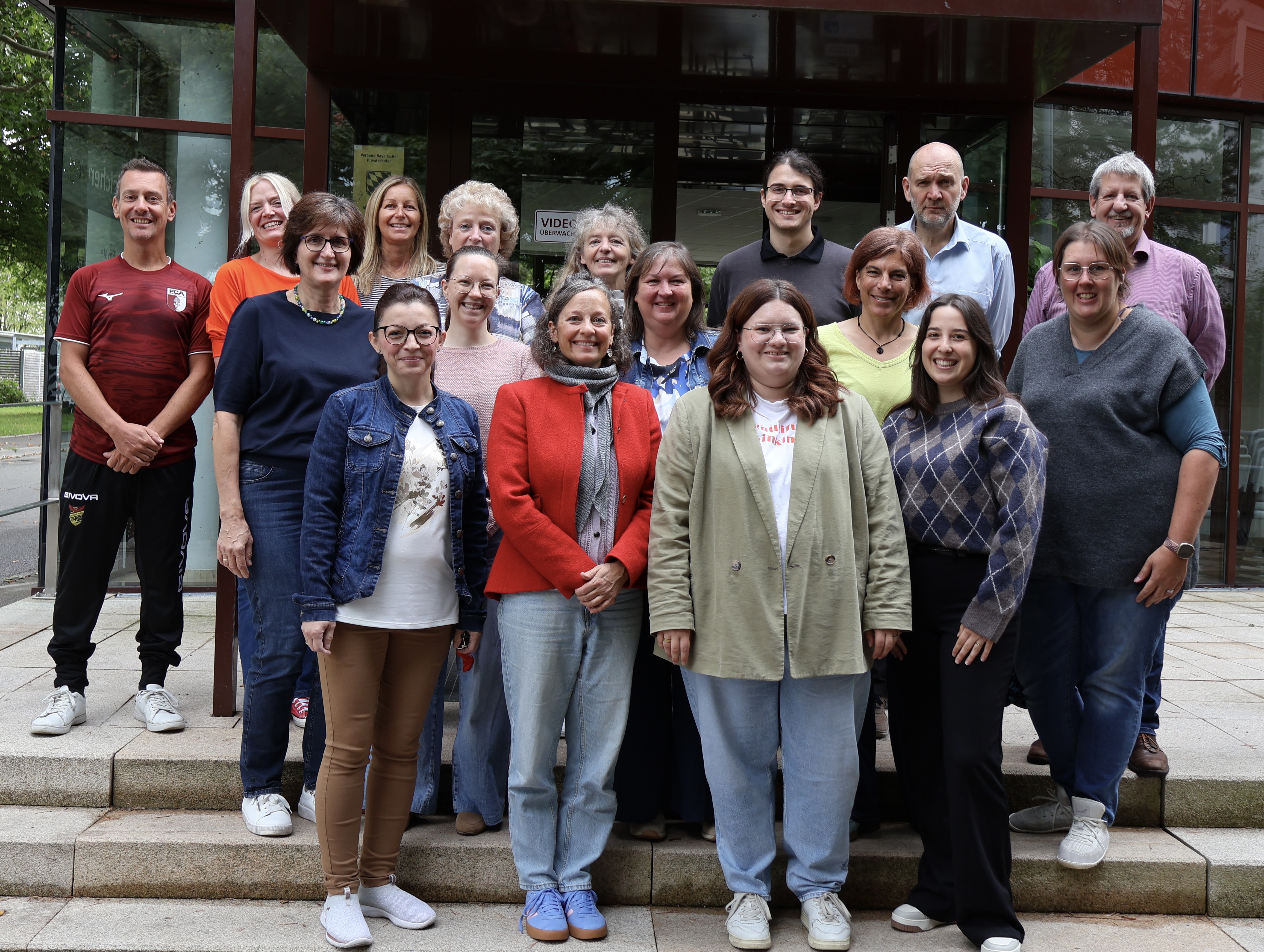 Kollegium Schuljahr 2026/27 Lehrerfoto alt